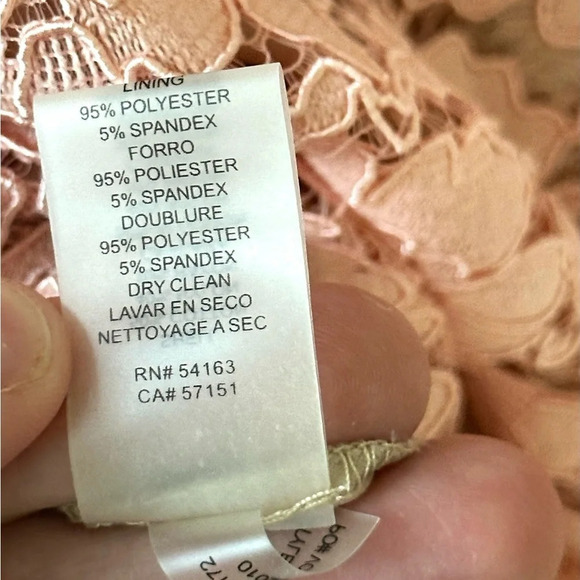 Vince Camuto Long Sleeve Lined Lace Shift Dress - NWT, Size 6 - Picture 14 of 14